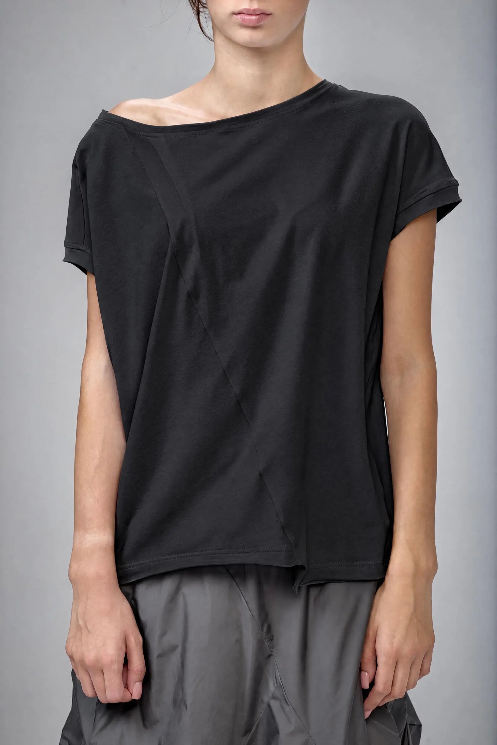 WHITE ASYMMETRICAL TOP