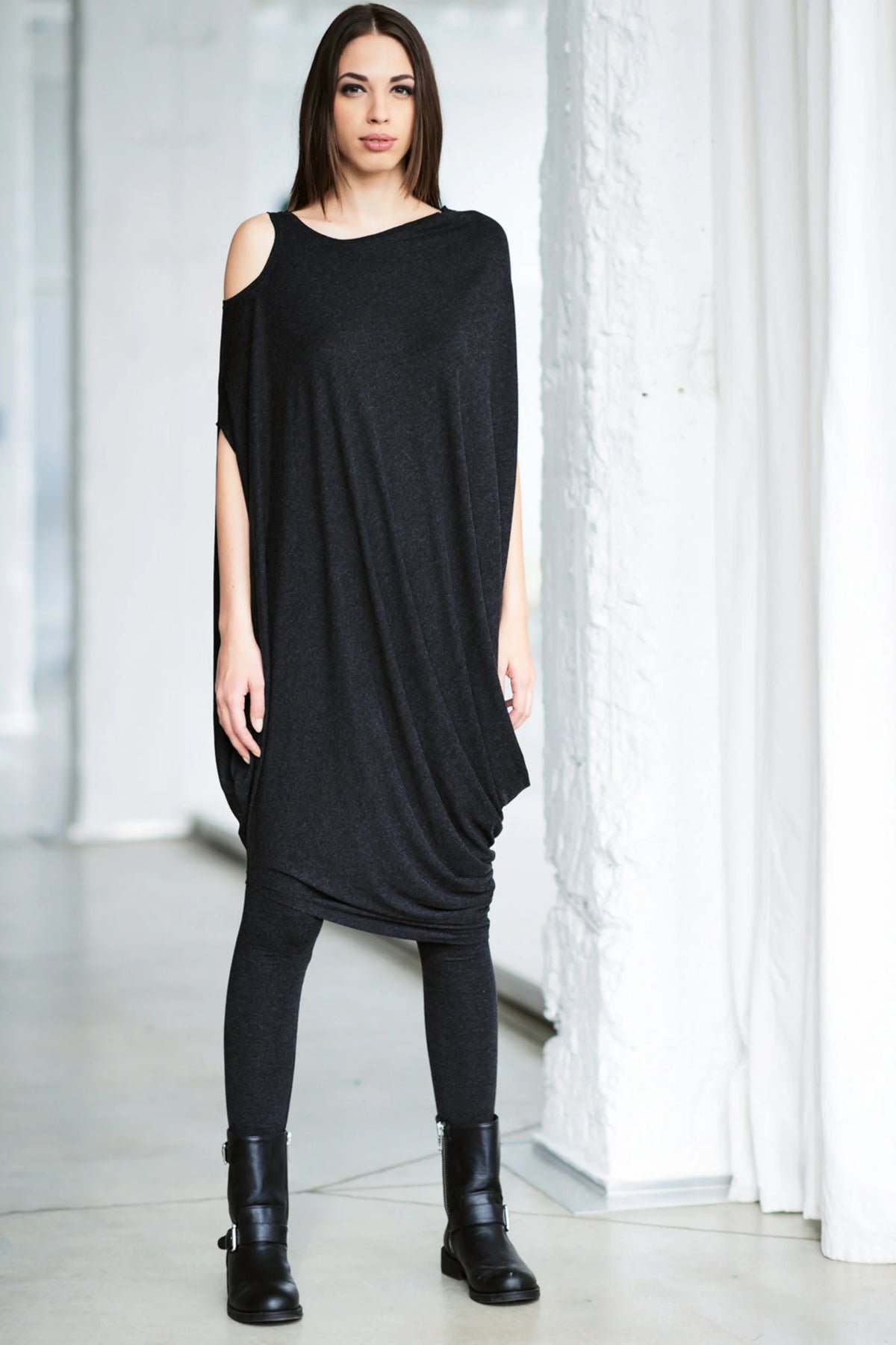 SLEEVELESS CHARCOAL DRAPED DRESS