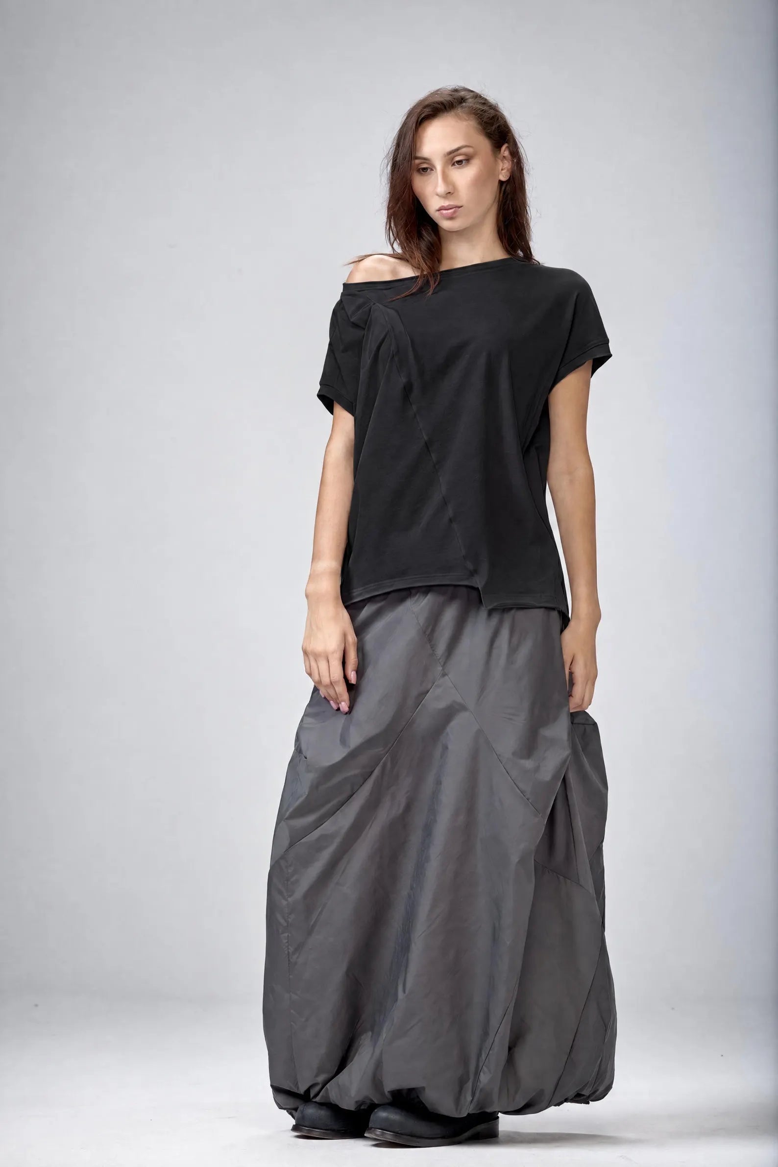 WHITE ASYMMETRICAL TOP