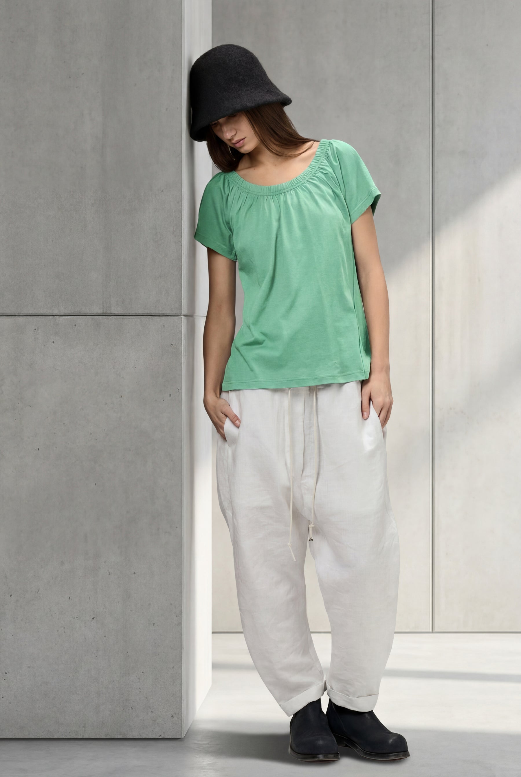 GATHERED NECKLINE SHORT SLEEVE MINT GREEN TOP