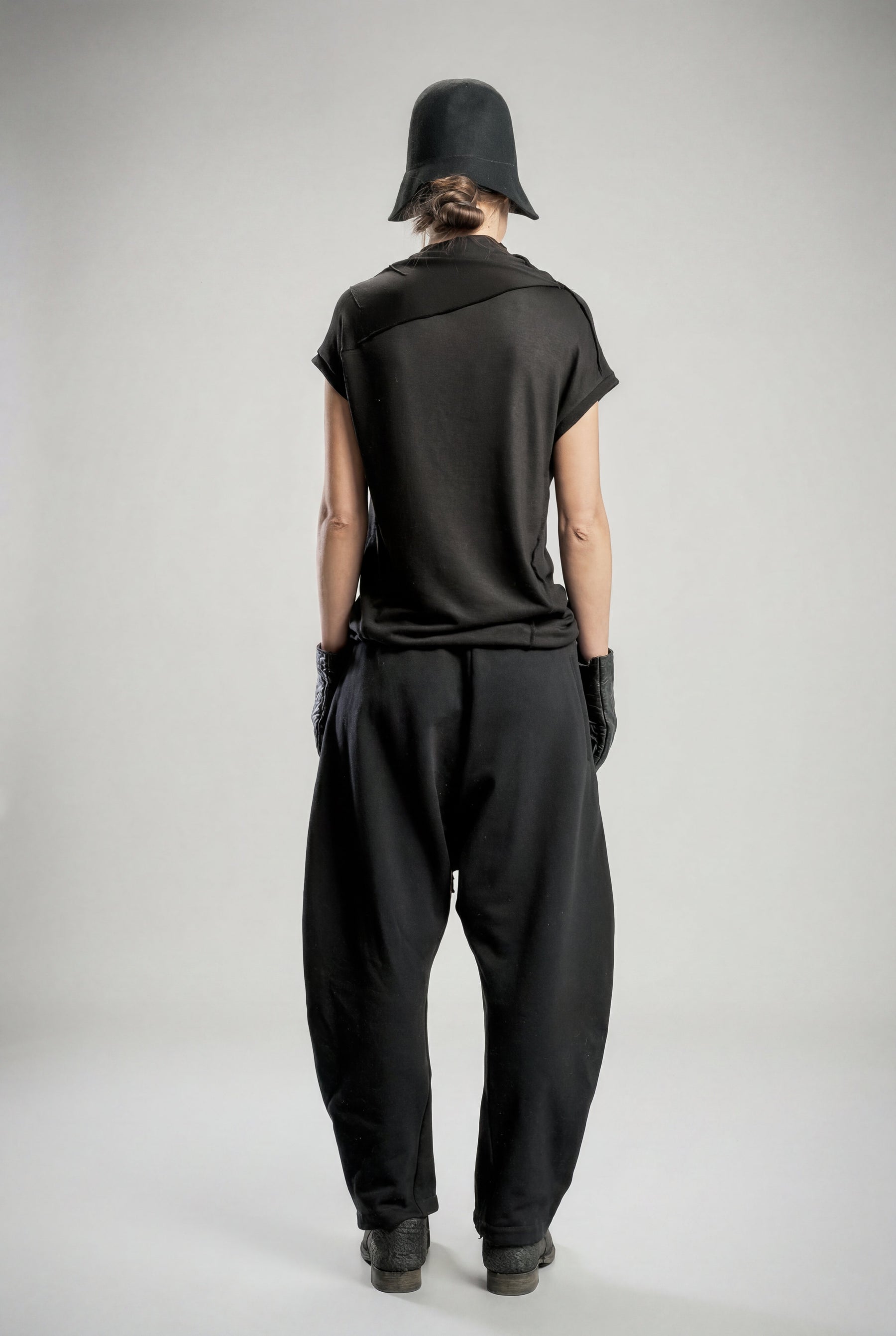 BLACK BALLOON FRENCH TERRY PANTS