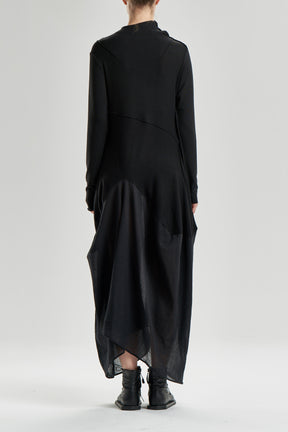 BLACK LONG SLEEVED MAXI DRESS