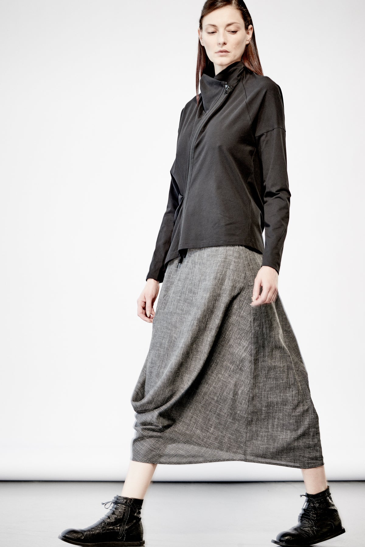 DRAPE WOOL SKIRT