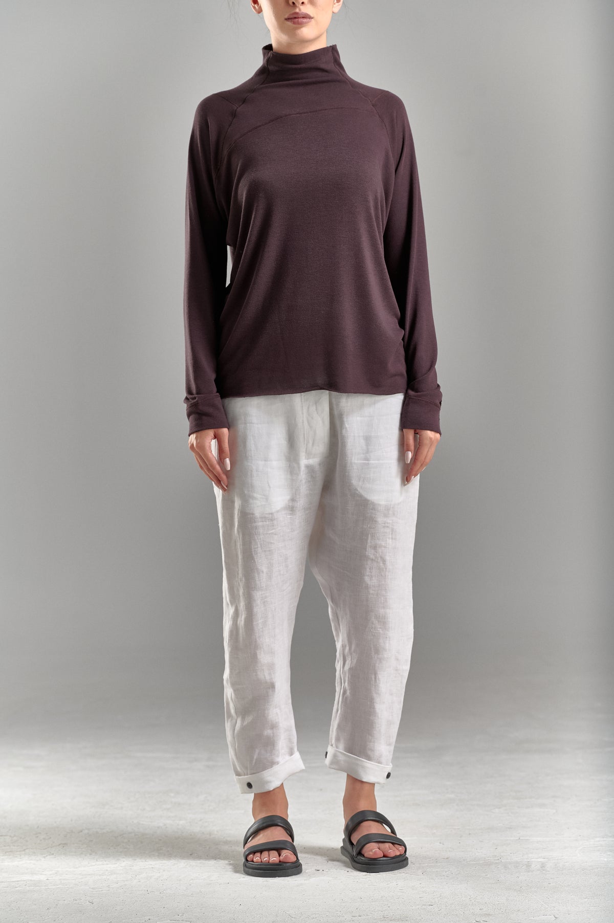TURTLENECK LOOSE TOP