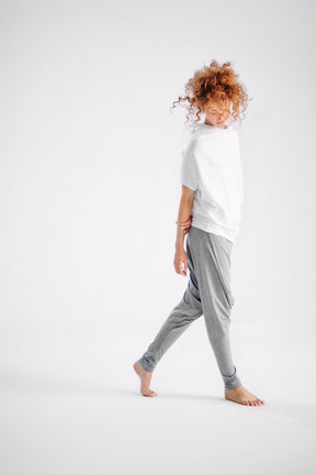 OVERSIZED SHORT SLEEVED BAT TOP