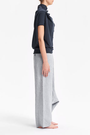 OVERSIZED ASYMMETRICAL SHORT SLEEVED TOP