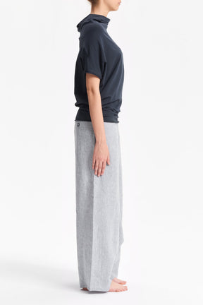 OVERSIZED SHORT SLEEVED BAT TOP