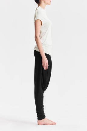 MINIMALIST CAP SLEEVED TOP