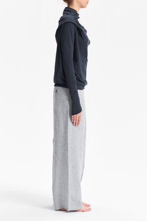 OVERSIZED ASYMMETRICAL TOP