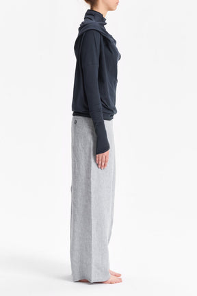 OVERSIZED ASYMMETRICAL TOP