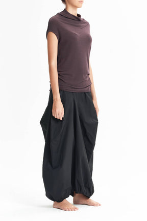 MINIMALIST CAP SLEEVED TOP