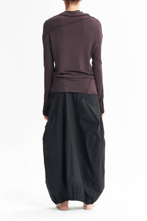 MINIMALIST LONG SLEEVED TOP