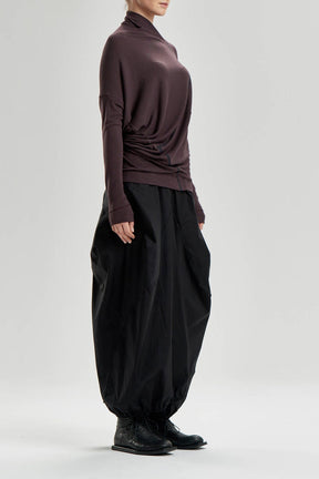 REVERSIBLE LONG SLEEVED TOP