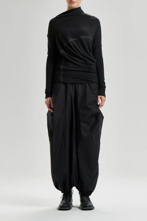 REVERSIBLE LONG SLEEVED TOP