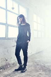 DRAPE COLLAR LONG SLEEVED TOP