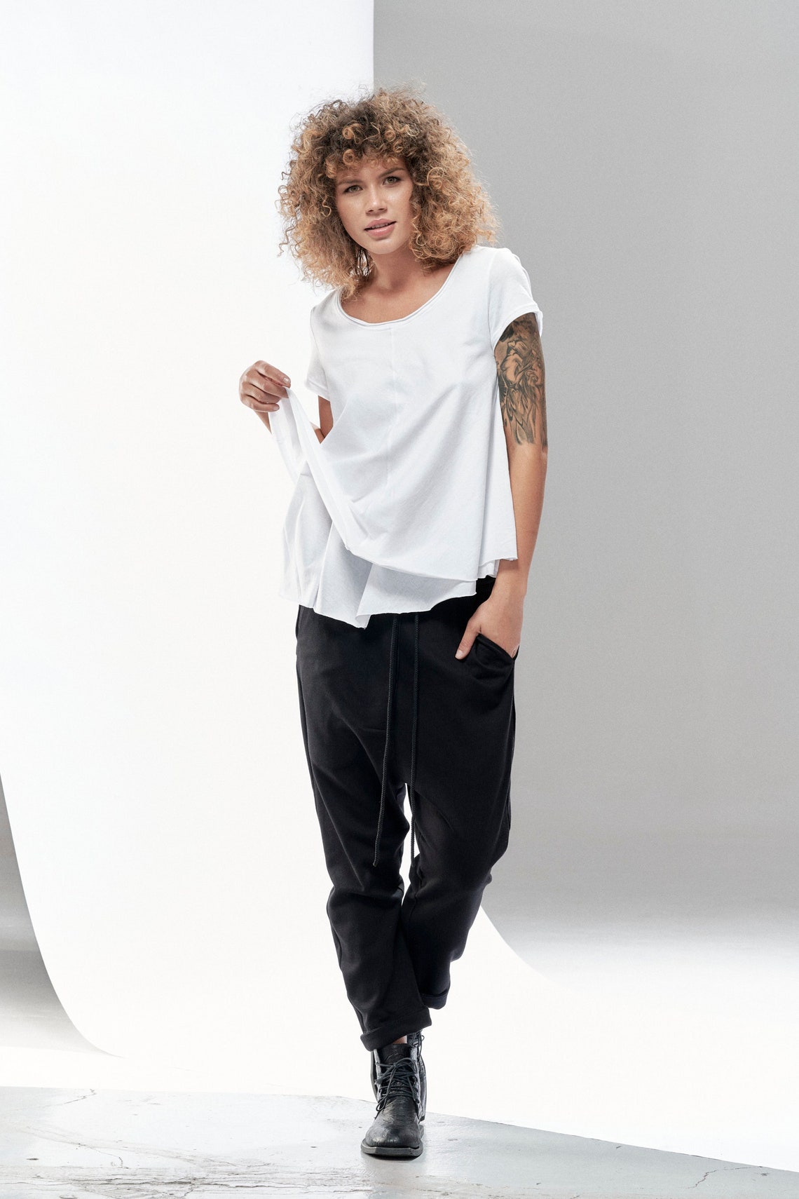DOUBLE LAYERED LOOSE WHITE TOP