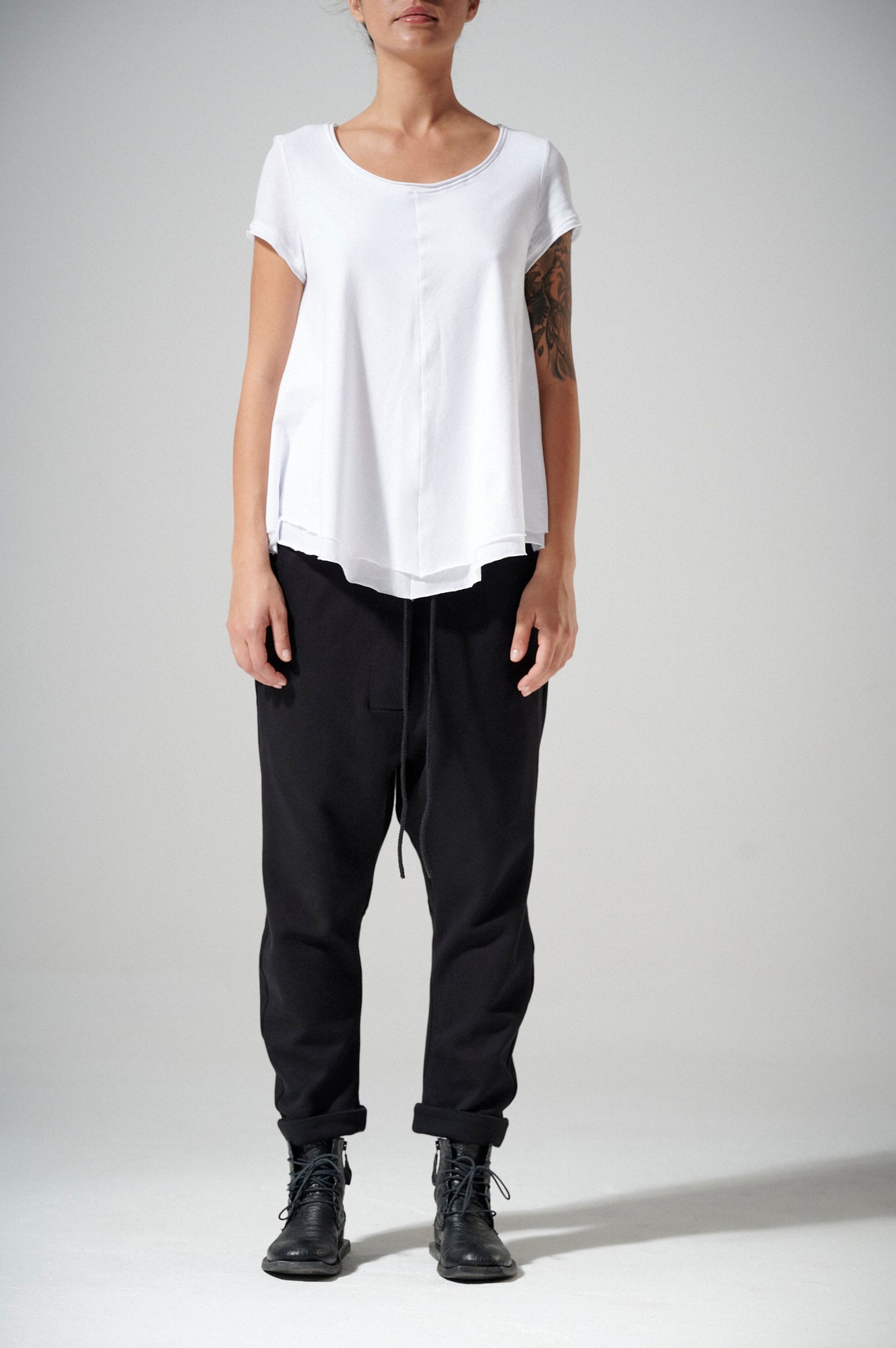 DOUBLE LAYERED LOOSE WHITE TOP