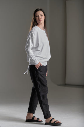 DRAPED SHOULDER LONG SLEEVED LOOSE TOP