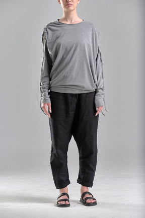 DRAPED SHOULDER LONG SLEEVED LOOSE TOP