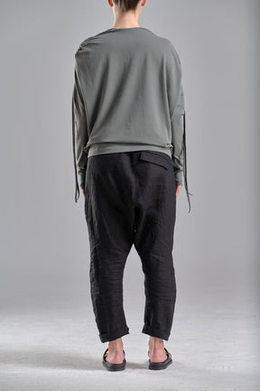 DRAPED SHOULDER LONG SLEEVED LOOSE TOP