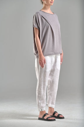 ASYMMETRICAL SHORT SLEEVED OVERSIZED TOP