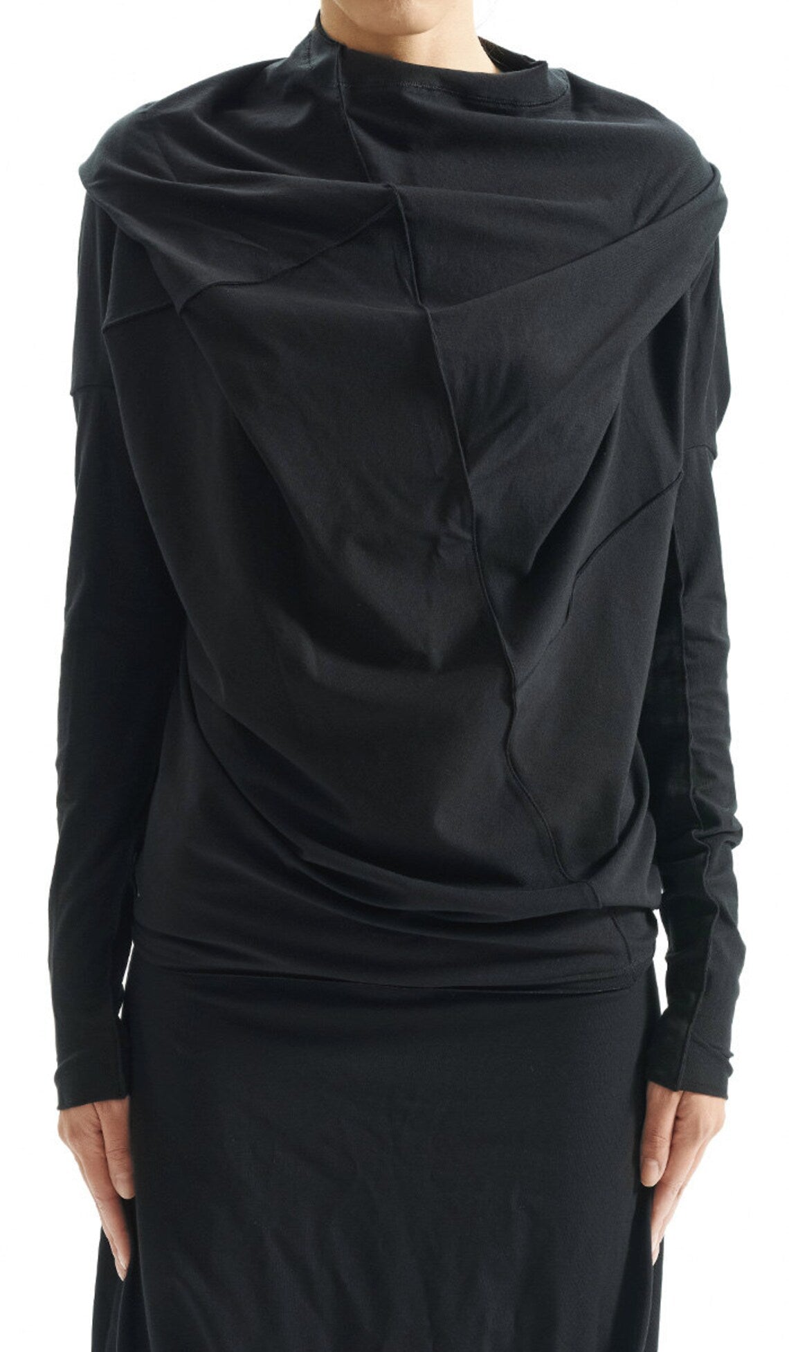 OVERSIZED ASYMMETRICAL TOP