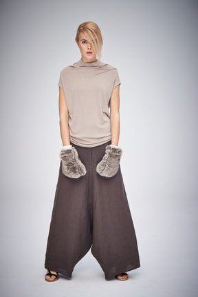 MINIMALIST CAP SLEEVED TOP