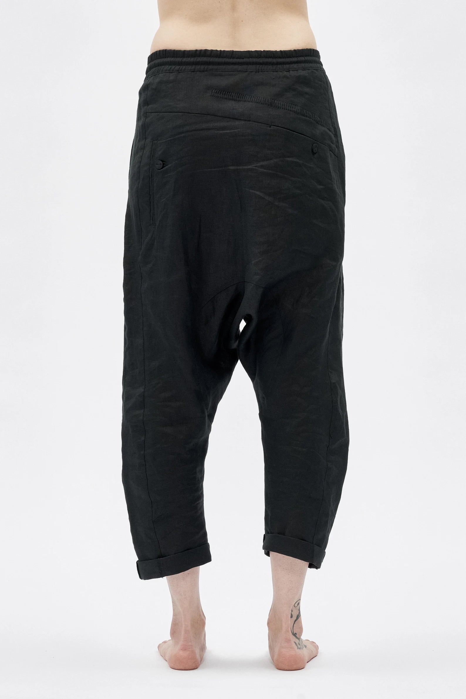 BLACK DROPPED CROTCH LINEN PANTS