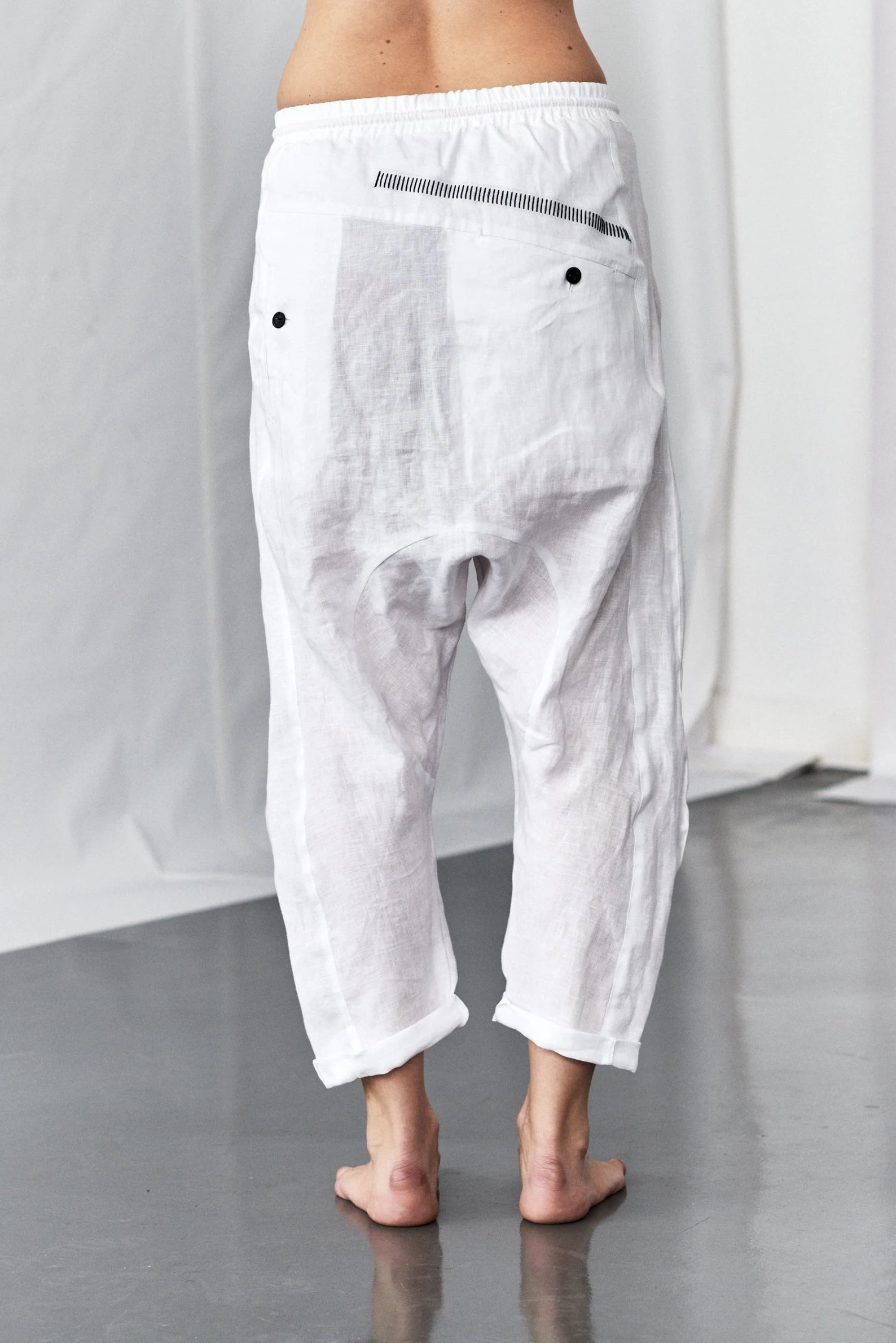 BLACK DROPPED CROTCH LINEN PANTS