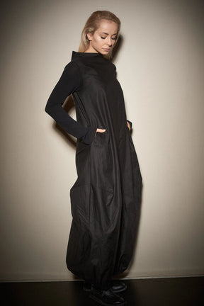 LONG SLEEVED DISTORTED MAXI DRESS