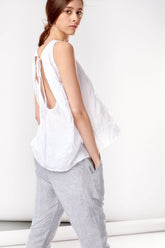 WHITE WRINKLED CASUAL OPEN BACK TANK TOP
